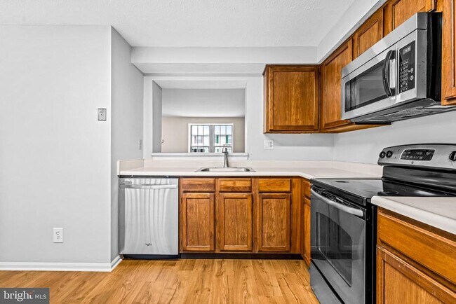 Foto del edificio - 67 Dorchester Cir