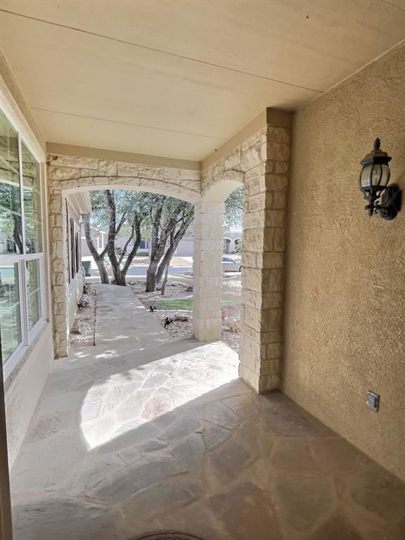 Building Photo - 921 Apache Mountain Ln