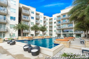 Building Photo - 17902 La Cantera Pkwy