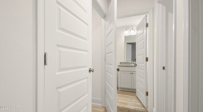 Foto del edificio - 456 Melrose Way