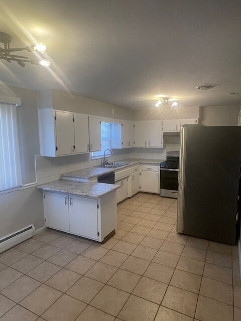 Building Photo - 1850 Palo Verde Dr