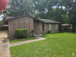 Building Photo - 615 Fieldbrook Ct
