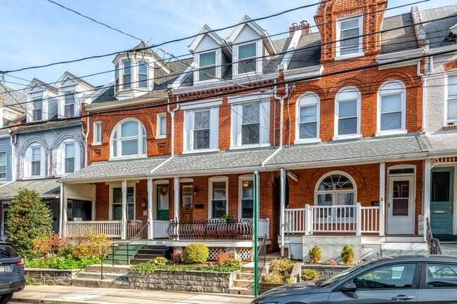 Foto del edificio - 537 N Mary St