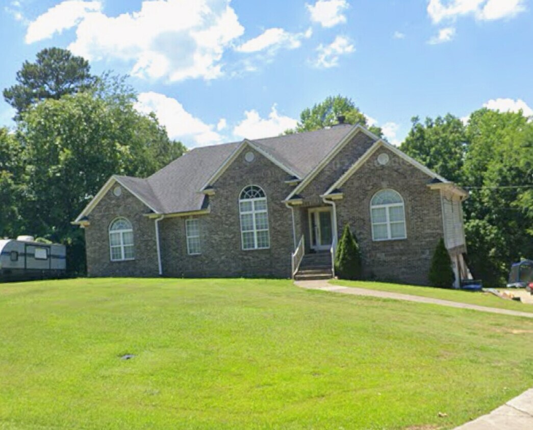 785 Mountain Trail, Warrior, AL 35180 House Rental in Warrior, AL