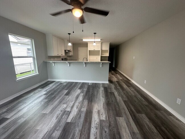 Foto del edificio - 2815 12th St