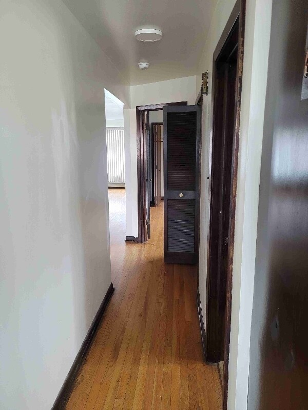 Primary Photo - 347 Yates Ave