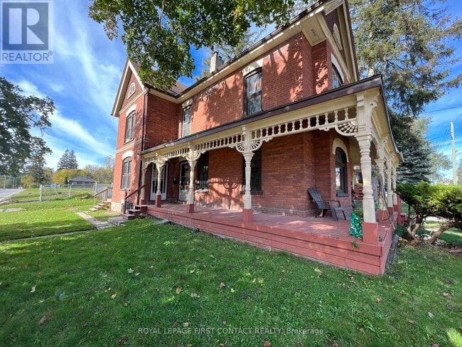 Building Photo - 228 Bayfield St