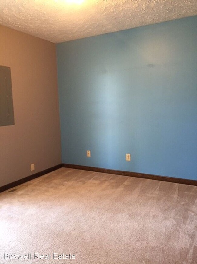 Building Photo - 3 br, 2 bath House - 2621 Mellwood Drive