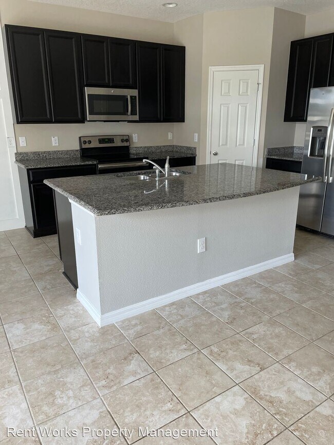 Foto del edificio - 3 br, 2.5 bath House - 7010 Holly Heath Drive