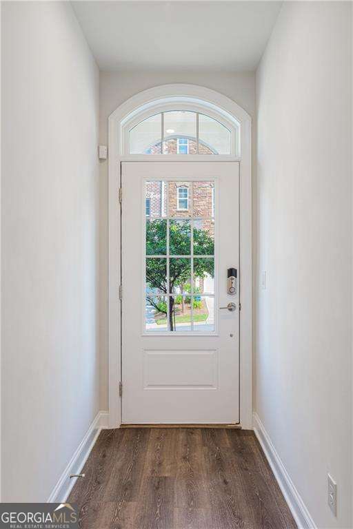 Foto del edificio - 1387 Live Oak Ln