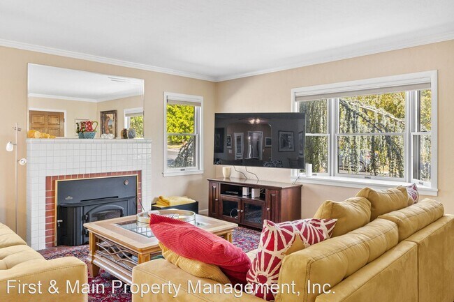 Building Photo - 2 br, 2.5 bath House - 2781 Idaho Street