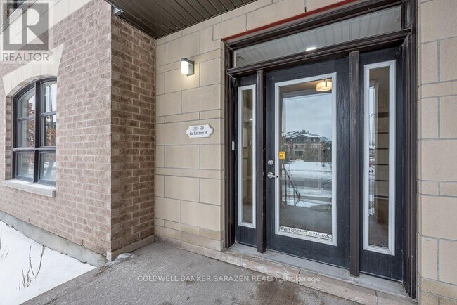 Photo du bâtiment - 659-659 Sue Holloway Dr