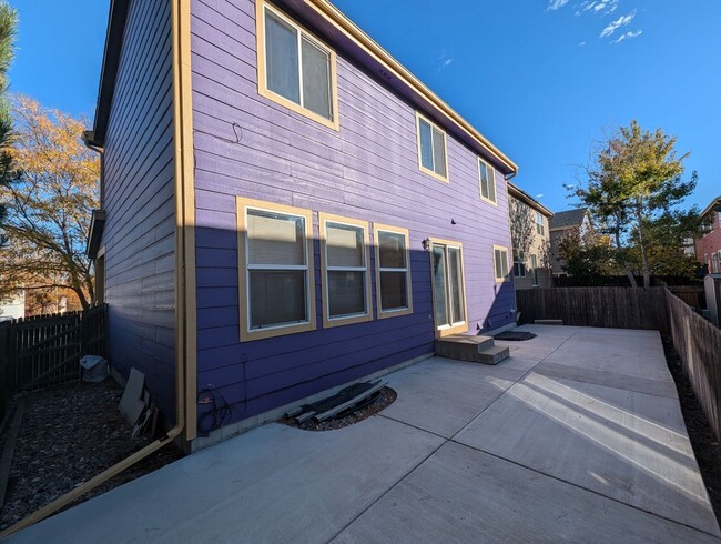 Building Photo - 5 Bedroom Single Family Home in Denver