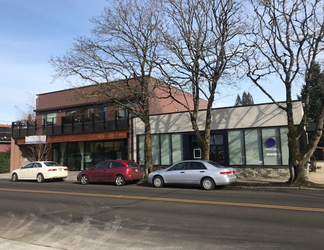 Building Photo - 8628 SE 17th Ave