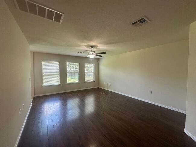 Building Photo - 4220 Creede Dr