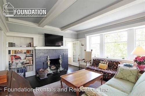 Foto del edificio - 21 Oakdale Ave