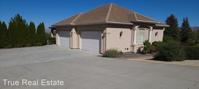 Foto del edificio - 4 br, 3.5 bath House - 4905 Gallup Rd