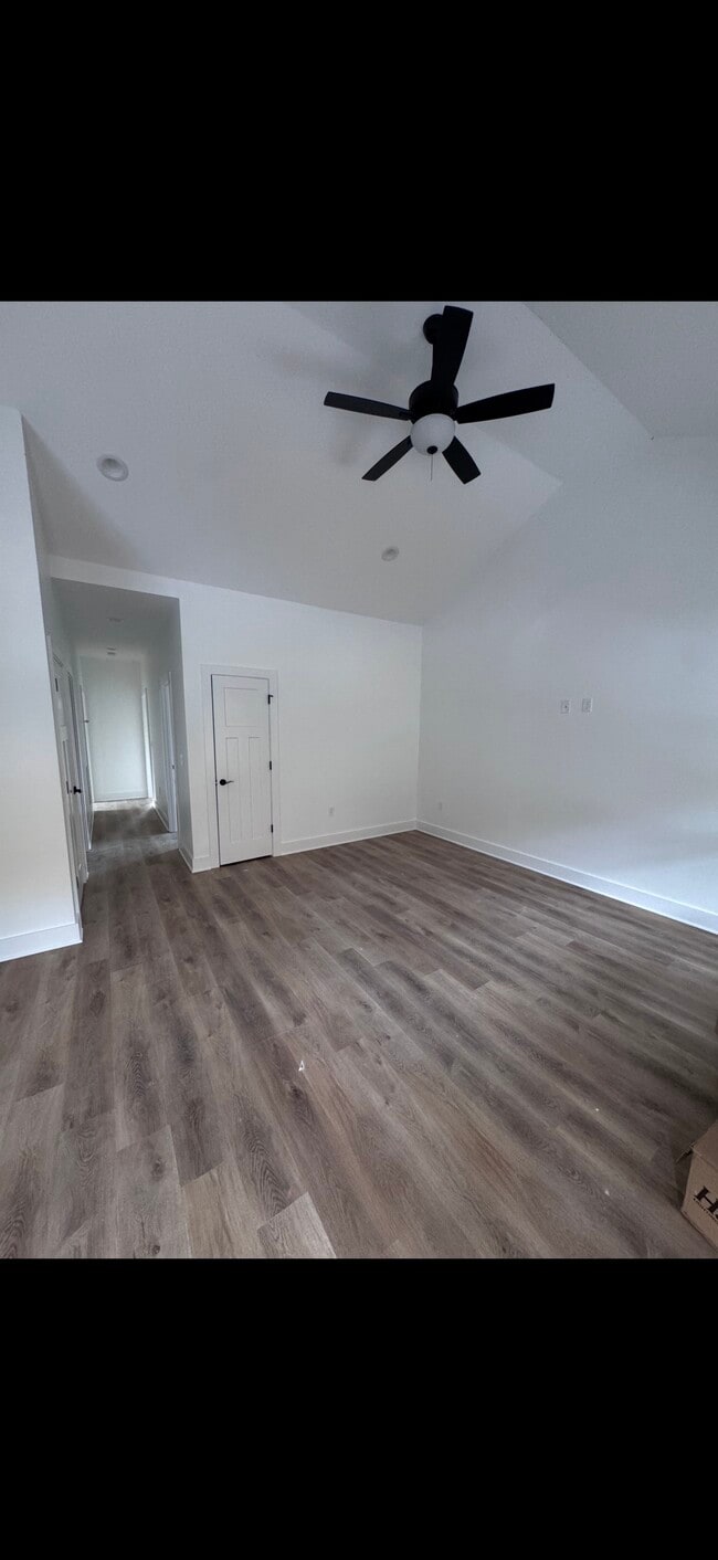 Building Photo - 7213 Candies Creek Ridge Rd