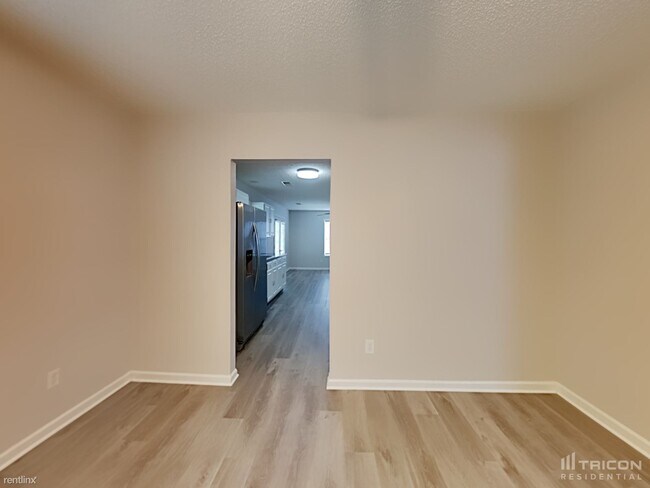 Building Photo - 401 Timbermill Dr