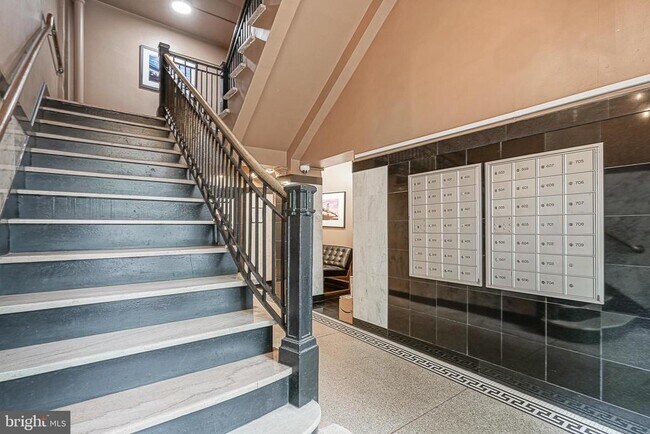 Building Photo - 315 Arch St