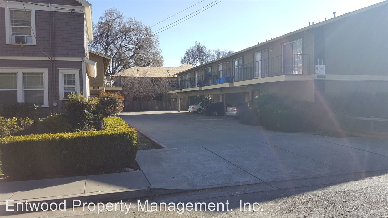 Foto principal - 1011 W 3rd St