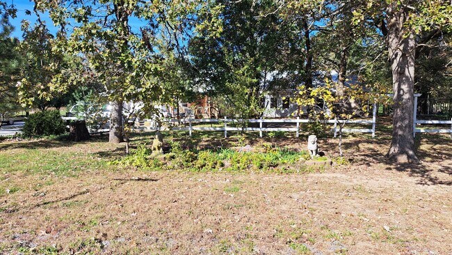 Foto del edificio - 6271 W Cedar Meadows Ln