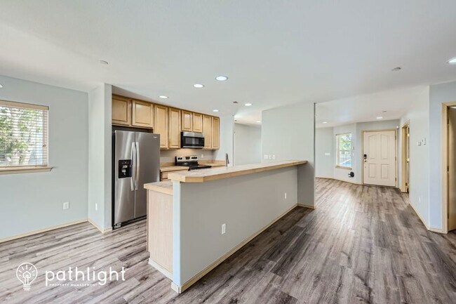 Foto del edificio - 1622 Brown Ave