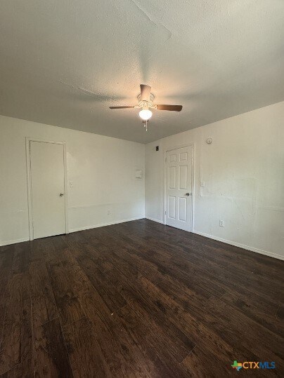 Foto del edificio - 416 E Dunn Ave