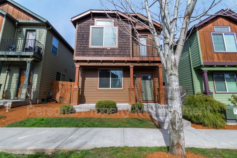 Foto principal - 102 NW 76th St