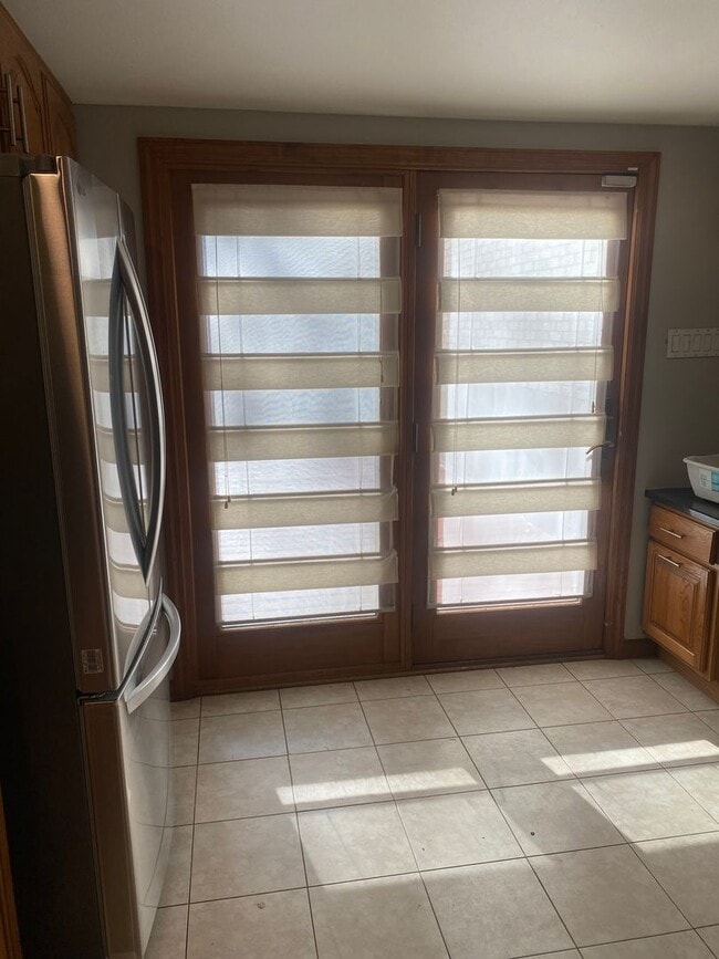 Building Photo - Amazing Single Family Home