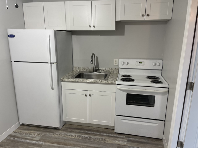 Building Photo - 13826 S Indian River Dr