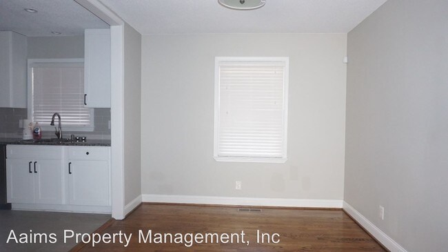 Building Photo - 7319 Hyannis Dr