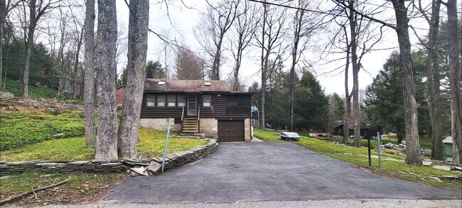 Foto del edificio - 41 Catskill Trail