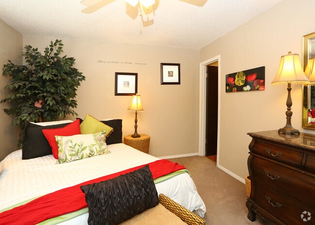 Master Bedroom York University Village redbird village apartments rentals - duncanville, tx | apartments Master Bedroom York University Village redbird village apartments rentals - duncanville, tx | apartments