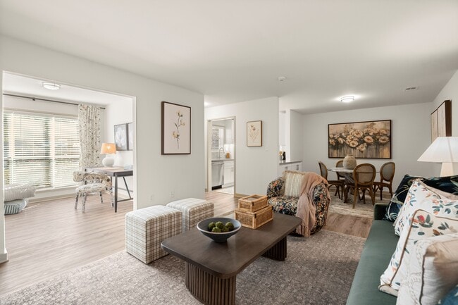 Building Photo - Cortland Woodlands