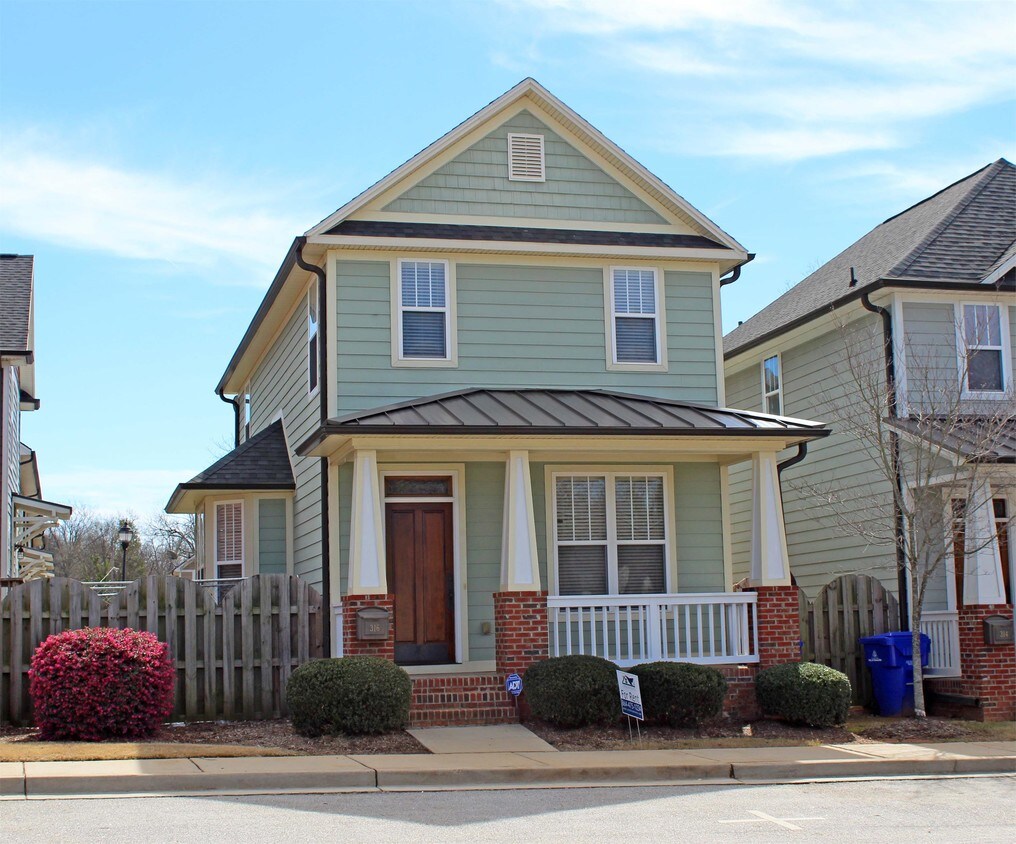 316 Mulberry St, Greenville, SC 29601 House for Rent in Greenville