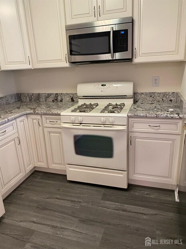 Foto del edificio - 216 Blew Ct