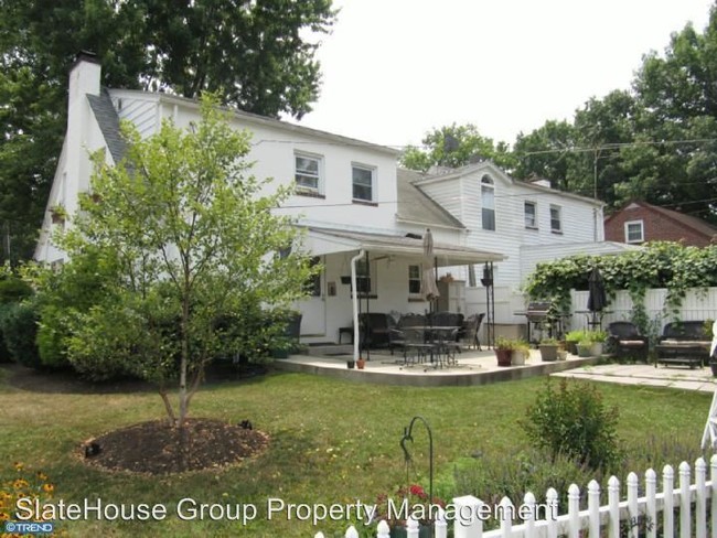 Building Photo - 206 Princeton Ave