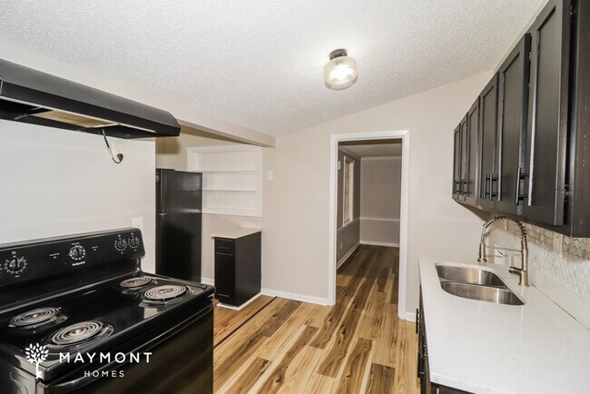 Foto del edificio - 3701 Kipling Ave