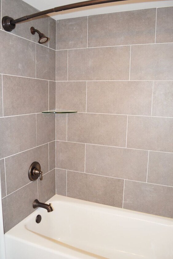 Foto del edificio - 214 North Ave