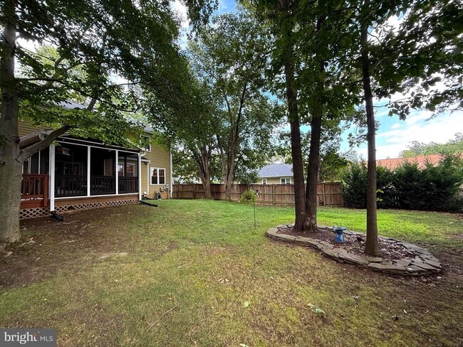 Building Photo - 6203 Franconia Forest Ct