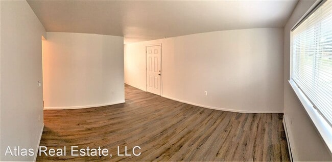 Building Photo - 3760 Owens St