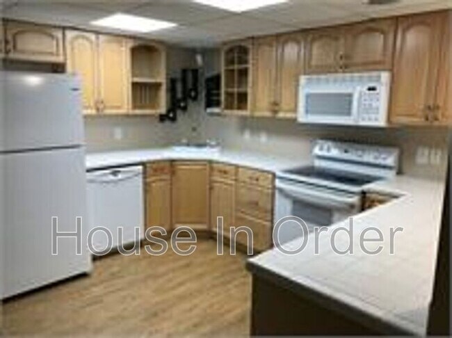 Foto del edificio - 12 Looking Glass Ln