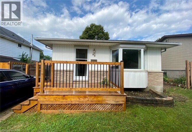 Photo du bâtiment - 93 Glenroy Rd