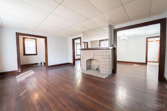 Foto del edificio - 224 Ehrman Ave