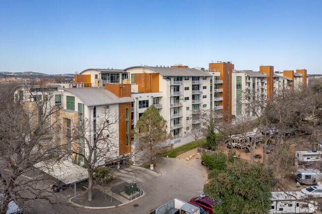 Foto del edificio - Barton Place