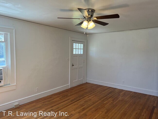 Building Photo - 3 br, 1 bath House - 1805 Kings Road