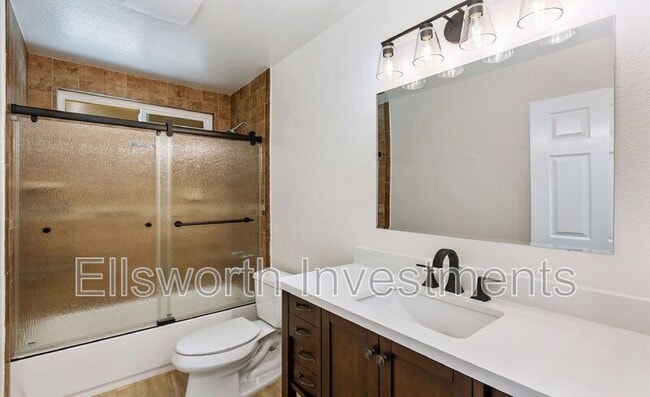 Foto del edificio - 10195 Bluestone Ct