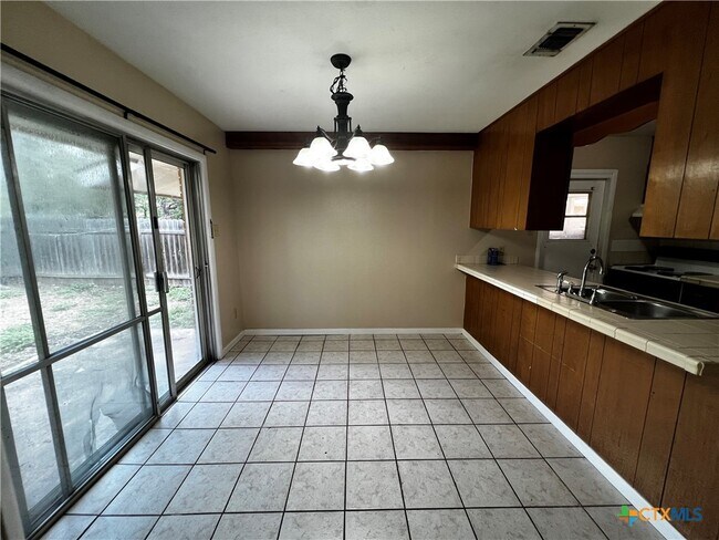 Foto del edificio - 1004 Hillyer St
