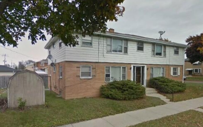 Primary Photo - 2600 W. Holt Ave. - 2 Bedroom Upper